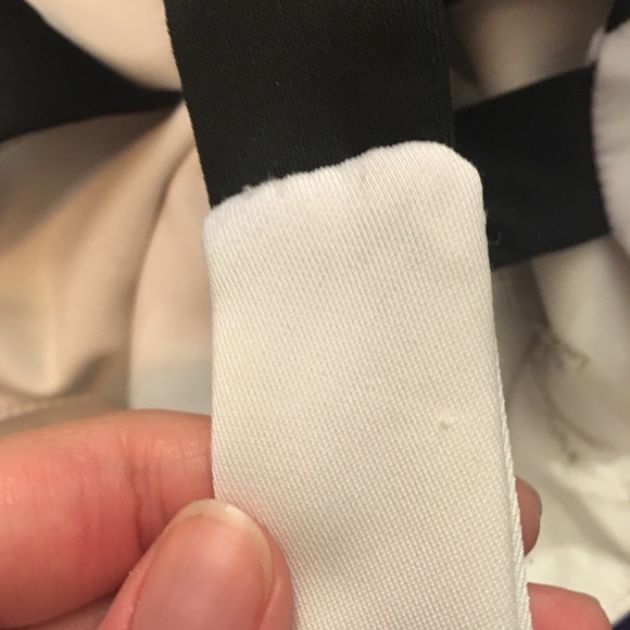 White and black bow Love Culture dress - Picture 4 of 4